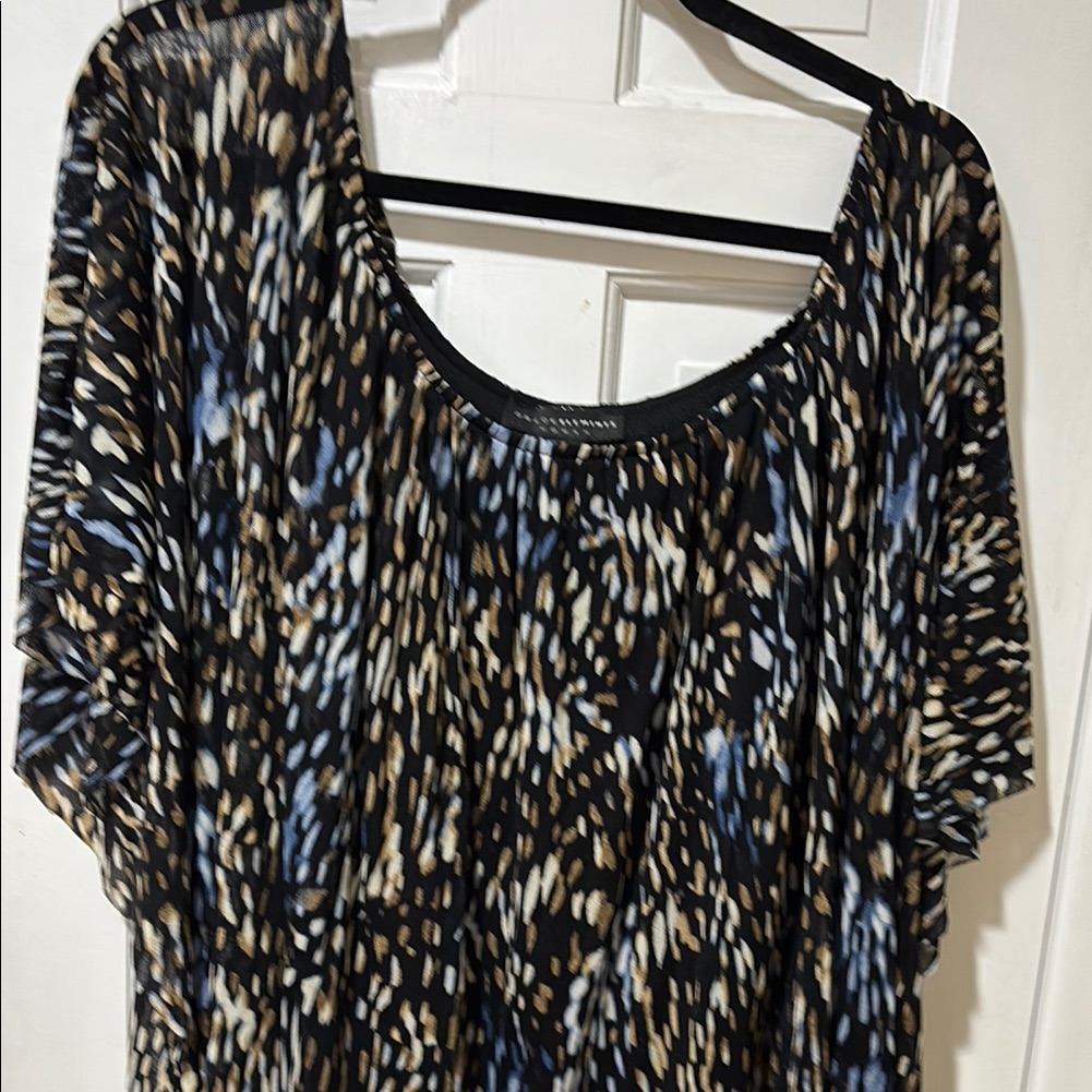 Grace Elements Black And White Abstract Short Sleeve Blouse